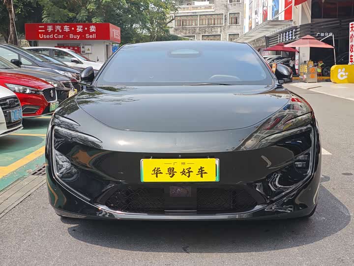 Фото 2 - Avatr 12