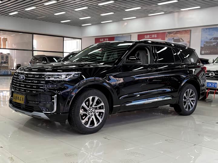 2025 Ford Explorer