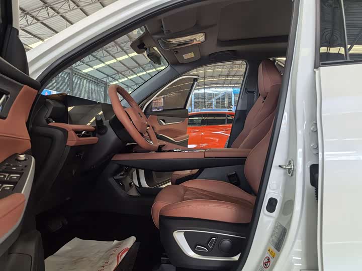 Photo 4 - Changan CS75 Plus