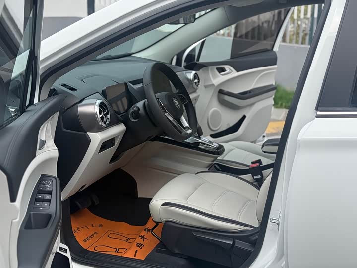 Фото 4 - BYD Yuan Pro