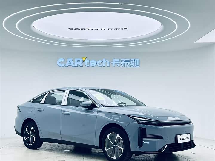 Photo 2 - Geely Galaxy L6