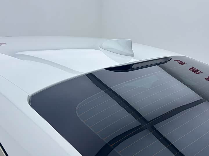 Фото 9 - Buick Verano