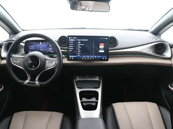 Фото 7 - BYD Dolphin