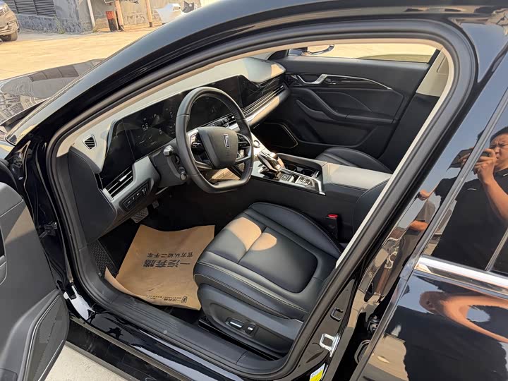 Bestune B70 2023 2023款 第三代 1.5T 自动畅享型