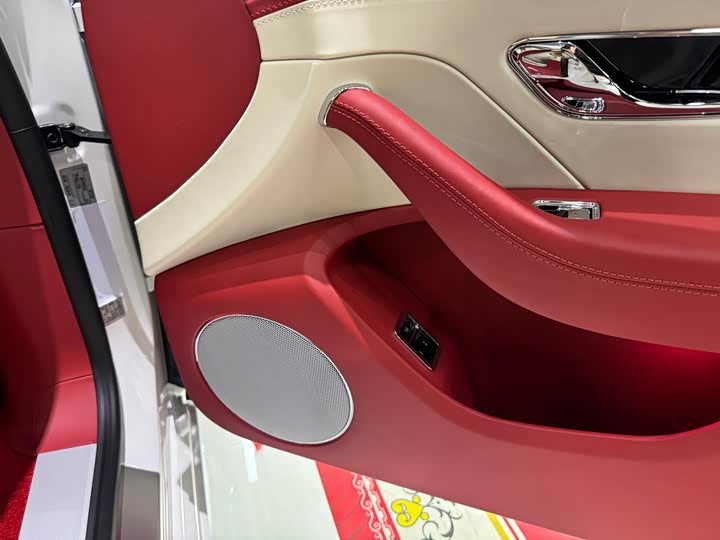Bentley Flying Spur Hybrid 2026 2026款 4.0T V8 标准版