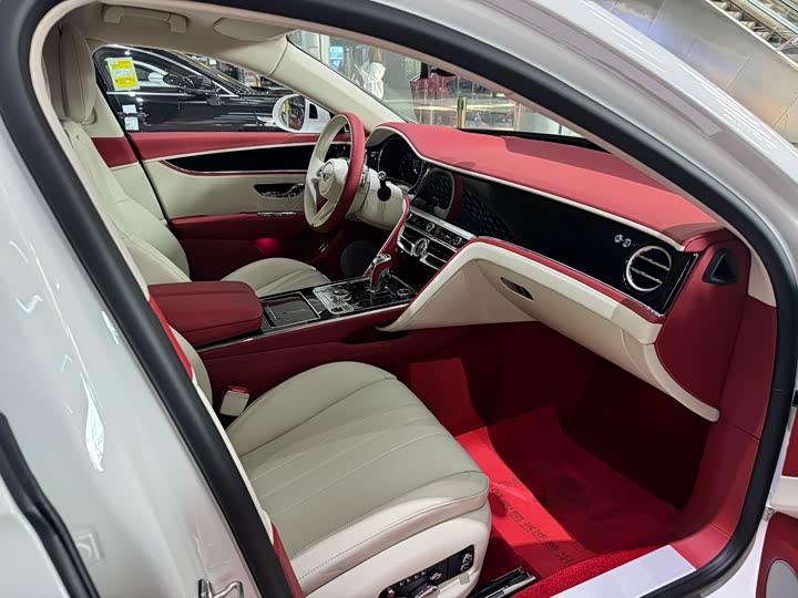 Bentley Flying Spur Hybrid 2026 2026款 4.0T V8 标准版