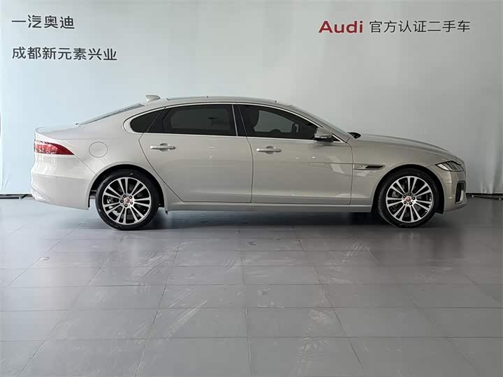 2025 Jaguar XF L