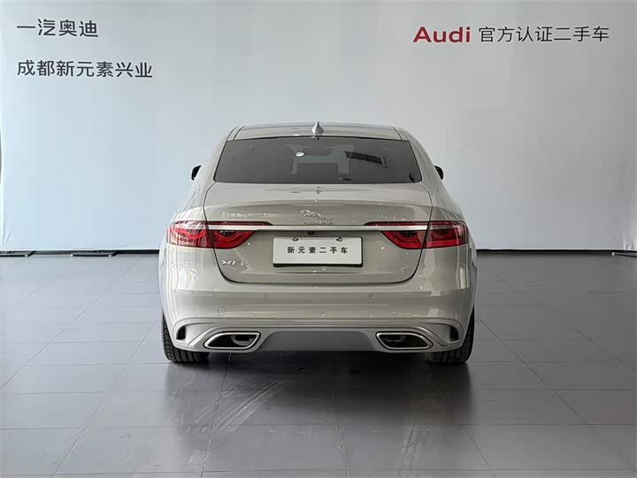 2025 Jaguar XF L