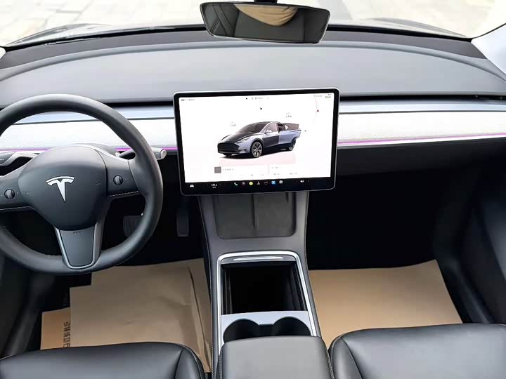 Zdjęcie 6 - Tesla Model Y