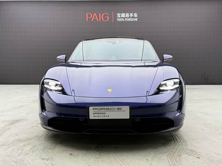 Photo 2 - Porsche Taycan