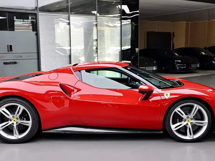 Фото 5 - Ferrari 296