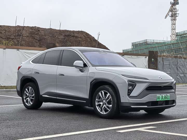 Фото 4 - Nio EC6