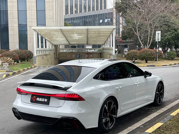 Audi A7 2024 2024款 55 TFSI quattro 尊享型