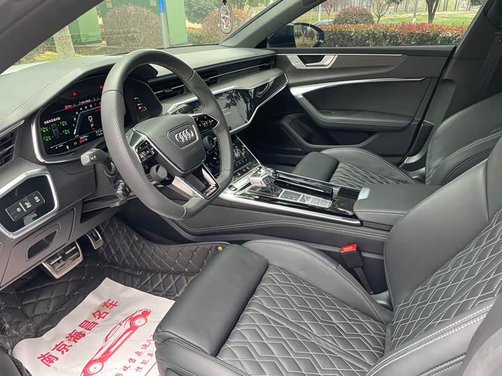 Audi A7 2024 2024款 55 TFSI quattro 尊享型