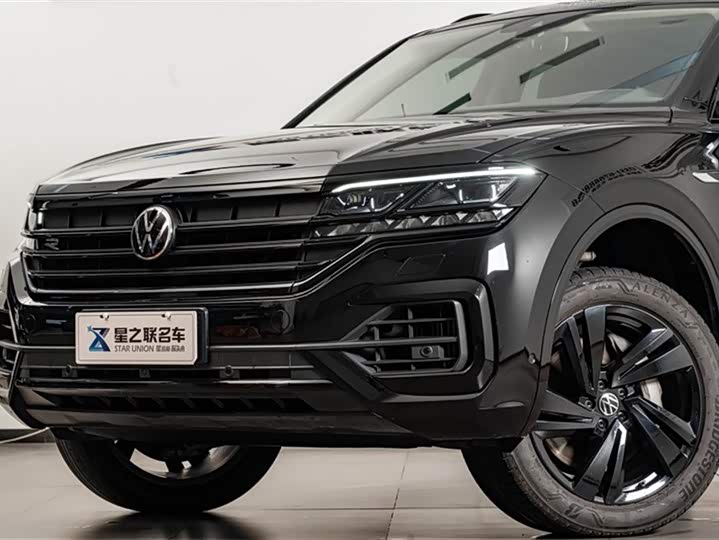 Volkswagen Touareg 2022 2022款 3.0TSI 锐享版 曜黑运动套装