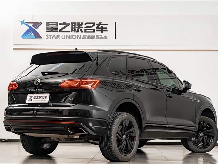 Volkswagen Touareg 2022 2022款 3.0TSI 锐享版 曜黑运动套装