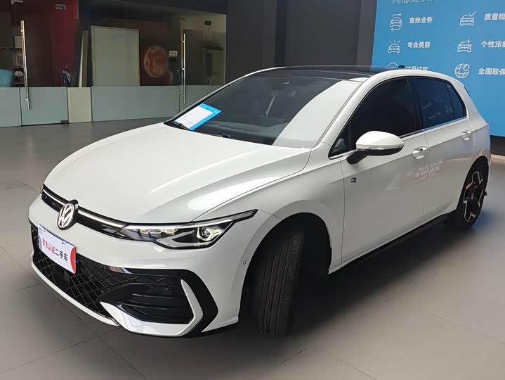2025 Volkswagen Golf