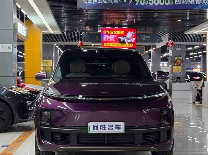 Фото 2 - LiXiang L9