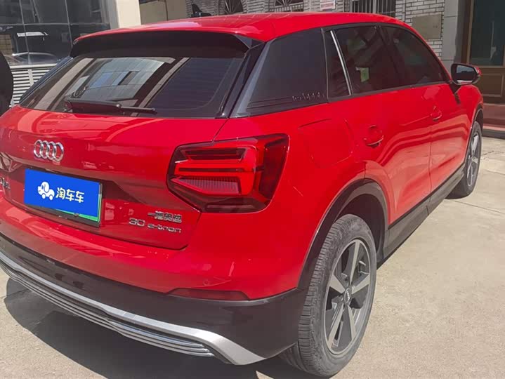 Фото 3 - Audi Q2L e-tron