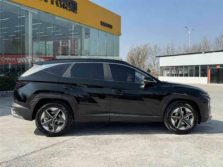2025 Hyundai Tucson L