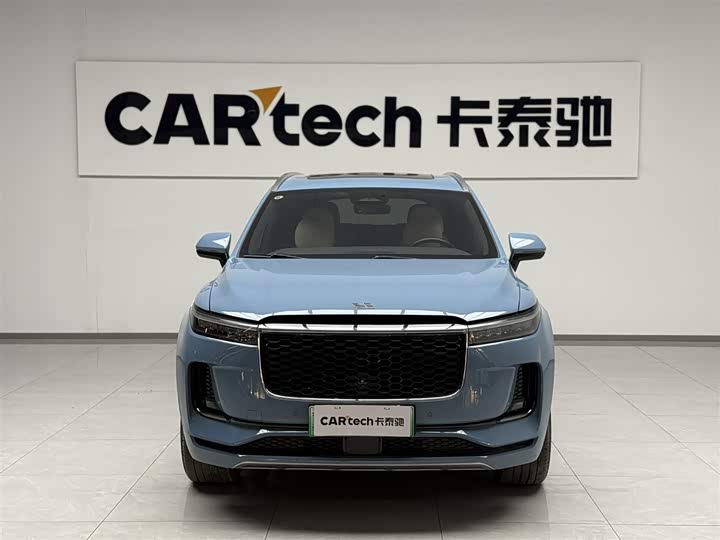 Фото 2 - LiXiang One