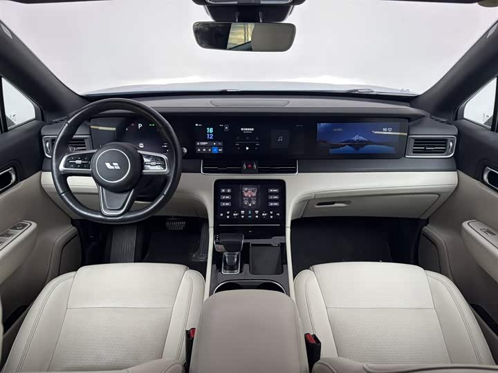 Фото 8 - LiXiang One