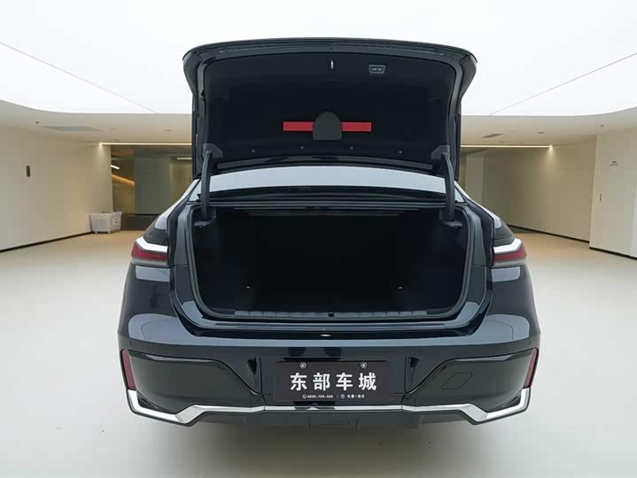 BMW 7 Series 2023 2023款 740Li 领先型 M运动套装