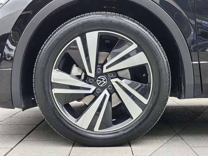 Volkswagen Tiguan X 2023 2023款 330TSI 两驱旗舰版
