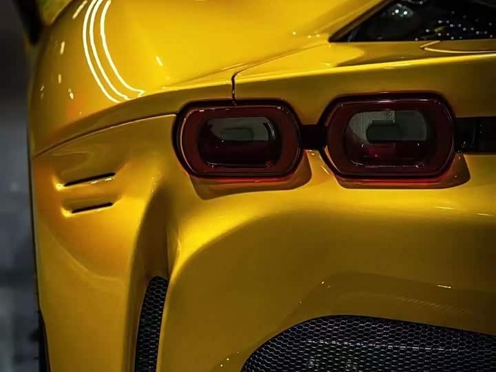 Ferrari SF90 2021 2021款 3.9T V8 Spider