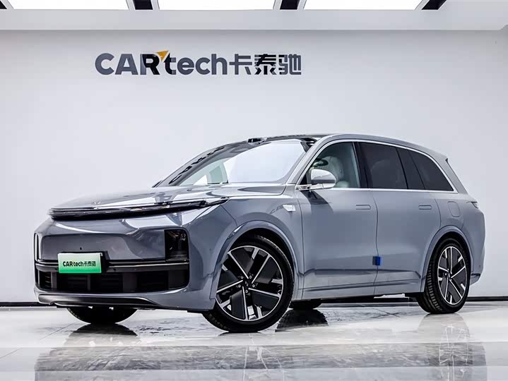 2025 LiXiang L8