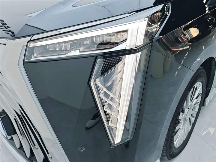 Photo 7 - GAC Trumpchi M8