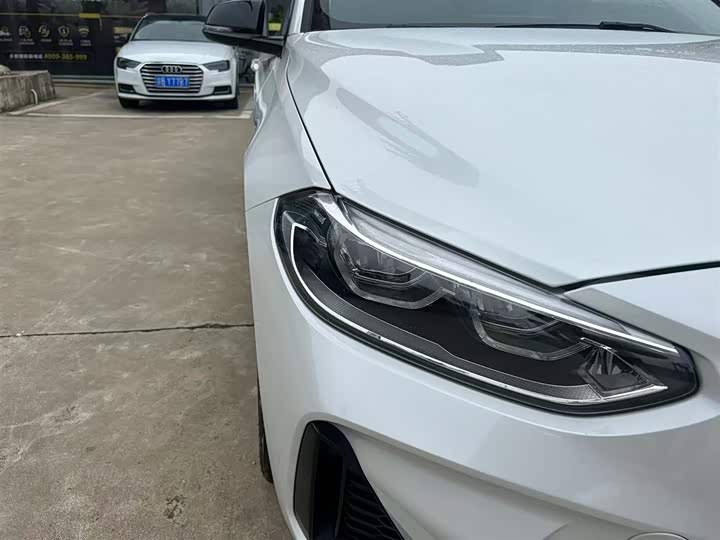 Photo 9 - BMW 1 Series