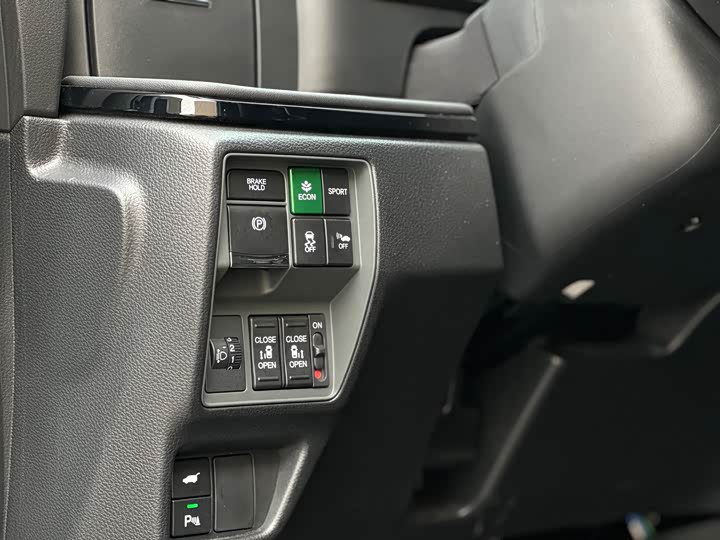 Honda Elysion 2024 2024款 2.0L e:HEV 经典版