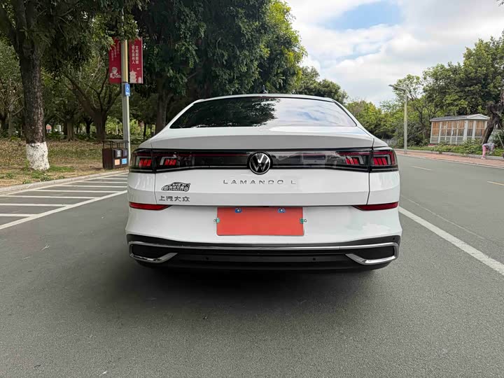 Фото 8 - Volkswagen Lamando L