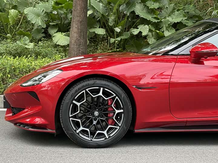 Photo 4 - MG Motor Cyberster