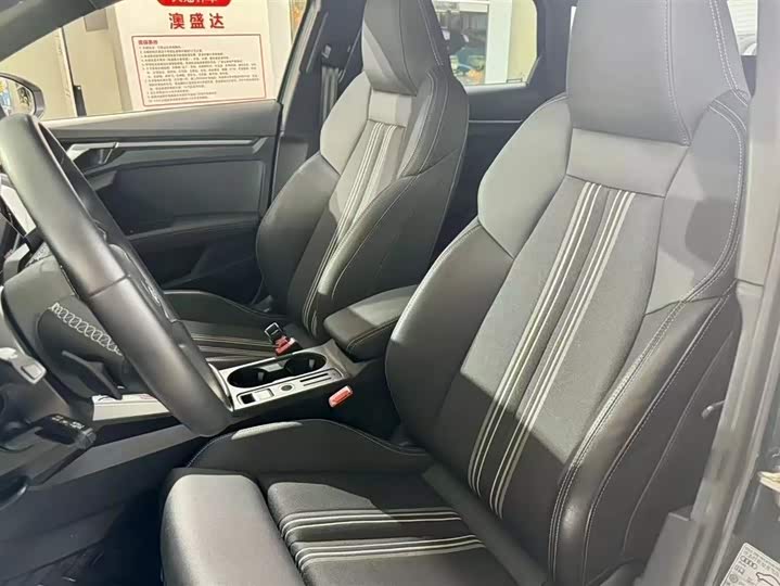 Фото 8 - Audi A3