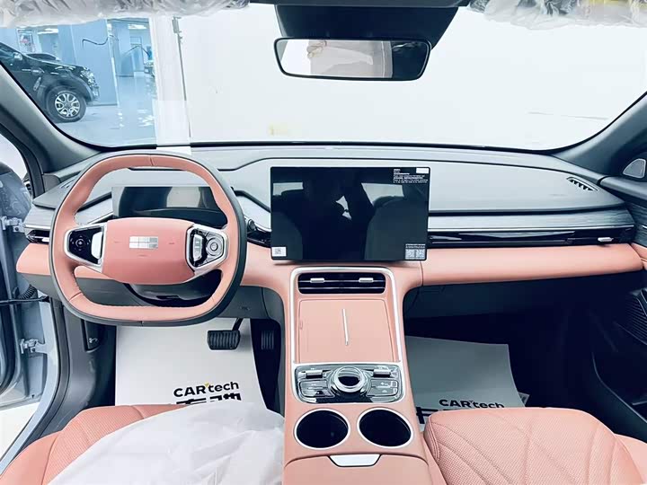 Geely Galaxy L6 2025 2025款 EM-i 140km 探索+版