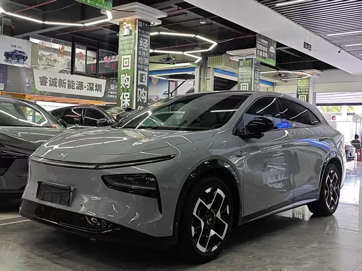 Фото 1 - XPeng G7