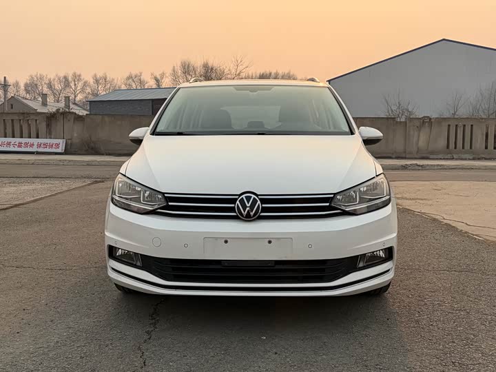 2021 Volkswagen Touran L