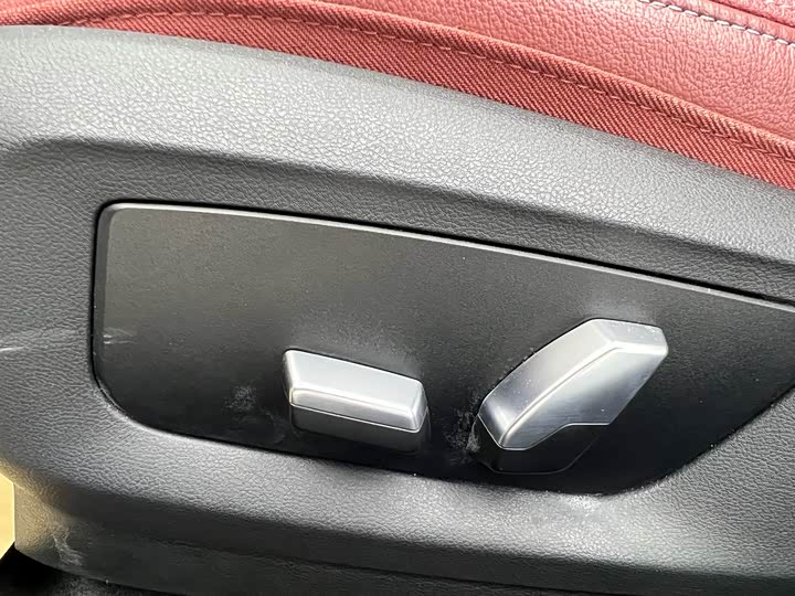 Фото 6 - BMW 5 Series