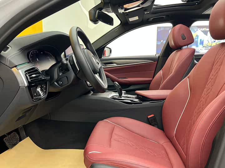 Фото 7 - BMW 5 Series