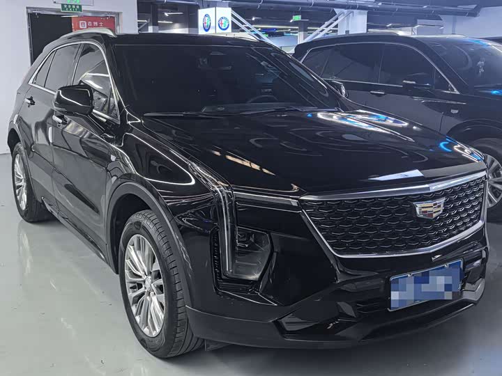 Фото 3 - Cadillac XT4
