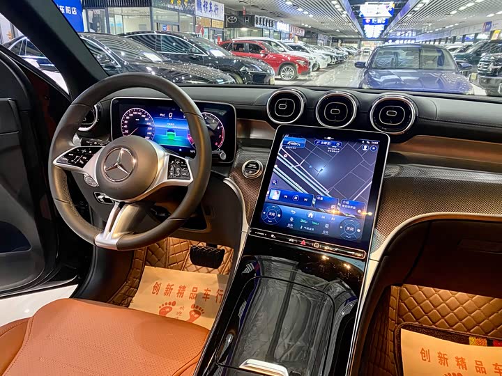 Zdjęcie 8 - Mercedes-Benz GLC-Class