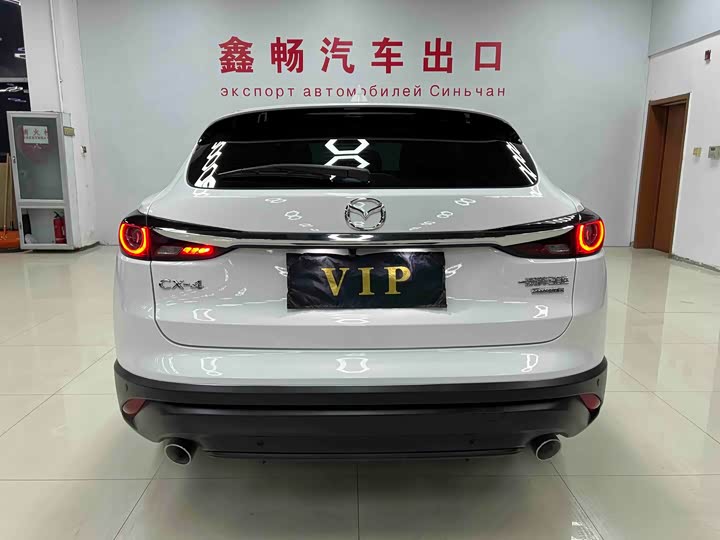 Фото 5 - Mazda CX-4