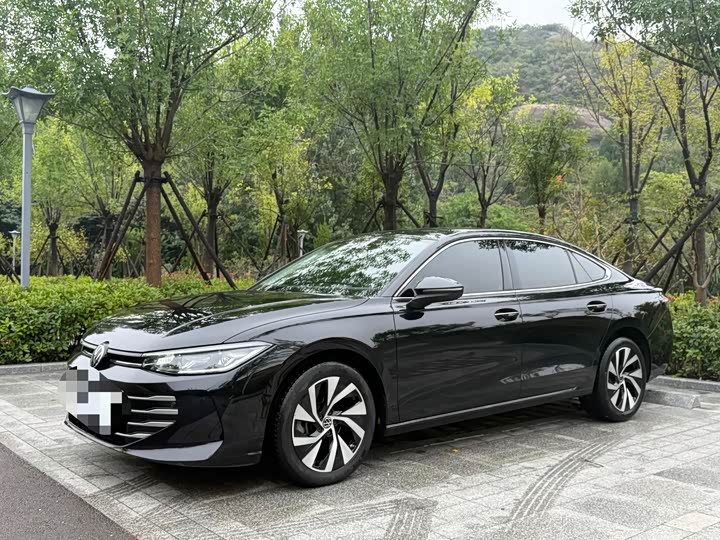 Фото 2 - Volkswagen Passat