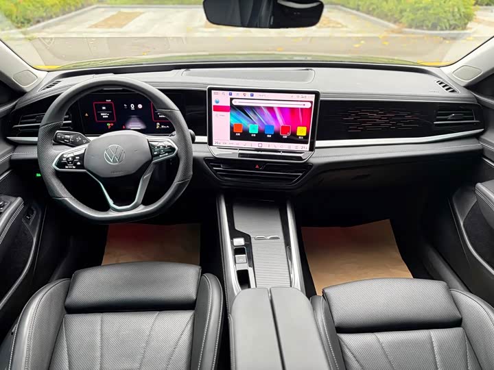 Фото 5 - Volkswagen Passat