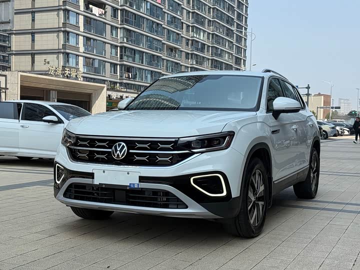 Volkswagen Tayron 2024 2024款 330TSI 两驱豪华Plus进阶版
