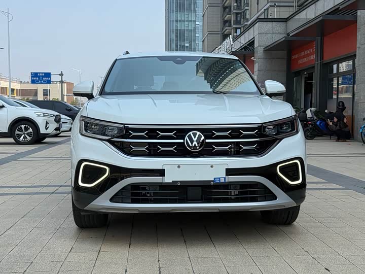 Volkswagen Tayron 2024 2024款 330TSI 两驱豪华Plus进阶版