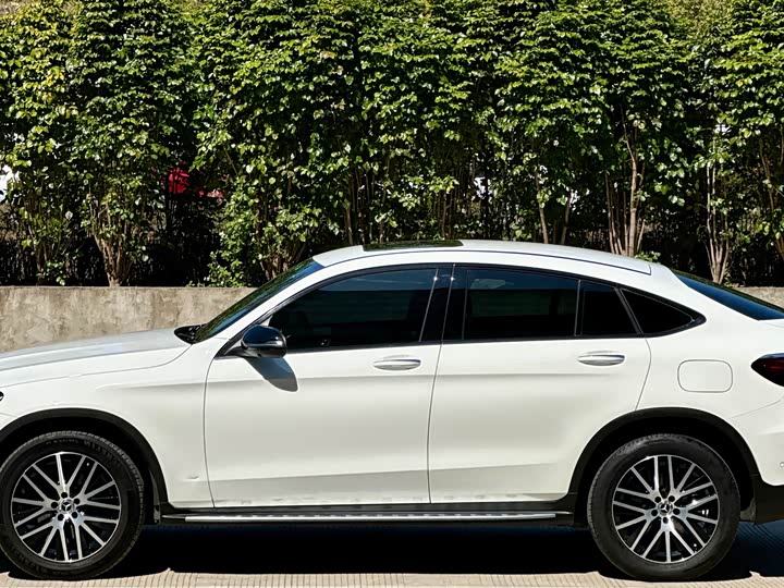 Zdjęcie 7 - Mercedes-Benz GLC-Class Coupe