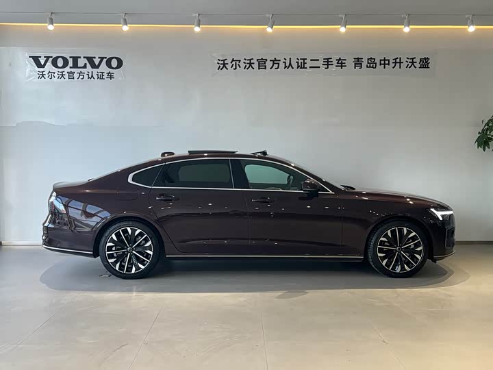 Фото 4 - Volvo S90